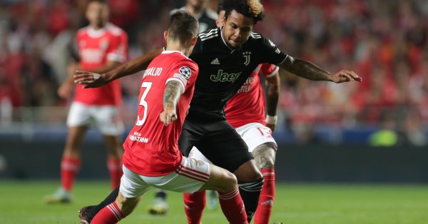 Формата на Ювентус Общо 4 победи 1 равенство и 5