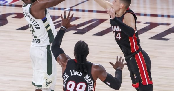 Над всички за победителите бе Крис Мидълтън с 25 точки