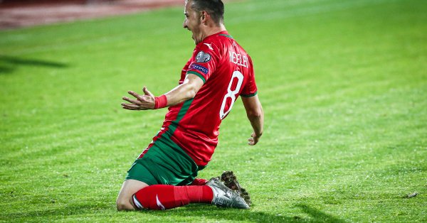 Спортно техническият щаб на Ботев Пловдив взе решение да изпрати на