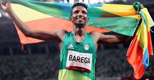 Етиопецът Селемон Барега спечели титлата в бягането на 10 000