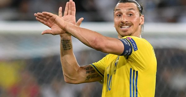 Когато Златан съобщи за готовността да играе за националния отбор