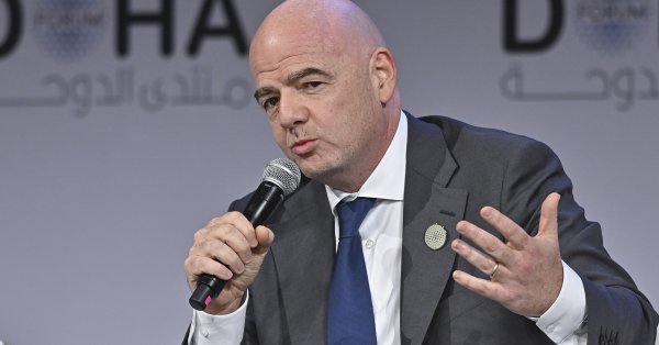 Настоящият президент на ФИФА е швейцарецът Джани Инфантино който ръководи