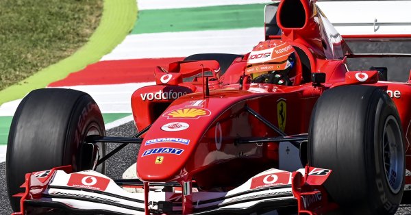 Този факт напомня на всички нас за жестокия инцидент при