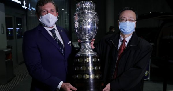 Президентът на Бразилия Жаир Болсонаро и шефът на неговия кабинет