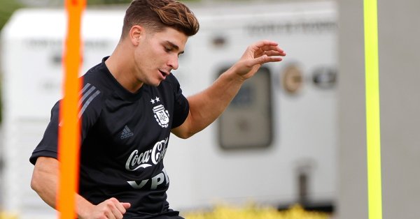В последния шампионат на Аржентина 21 годишният атакуващ футболист отбеляза 18