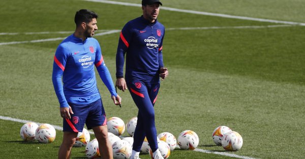 Той има договор с дюшекчиите до края на сезона като