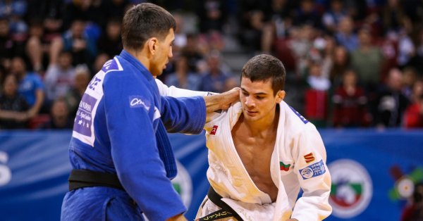 На четвъртфиналите Христов победи Рустам Оруджов Азербайджан пети от Игрите